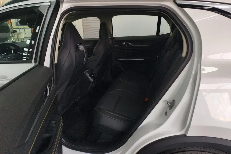 2024 LYNK&CO 01 2.0T 254HP L4 8AT,autocango,china used car exporter,china ev exporter,chinese used car exporter,chinese used ev exporter