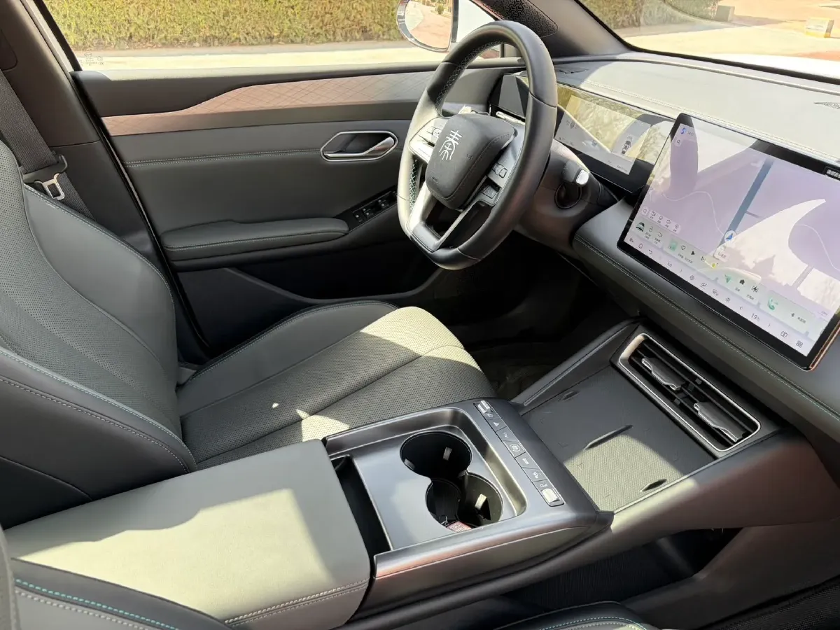 2025 BYD QinL BEV,autocango,china used car exporter,china ev exporter,chinese used car exporter,chinese used ev exporter