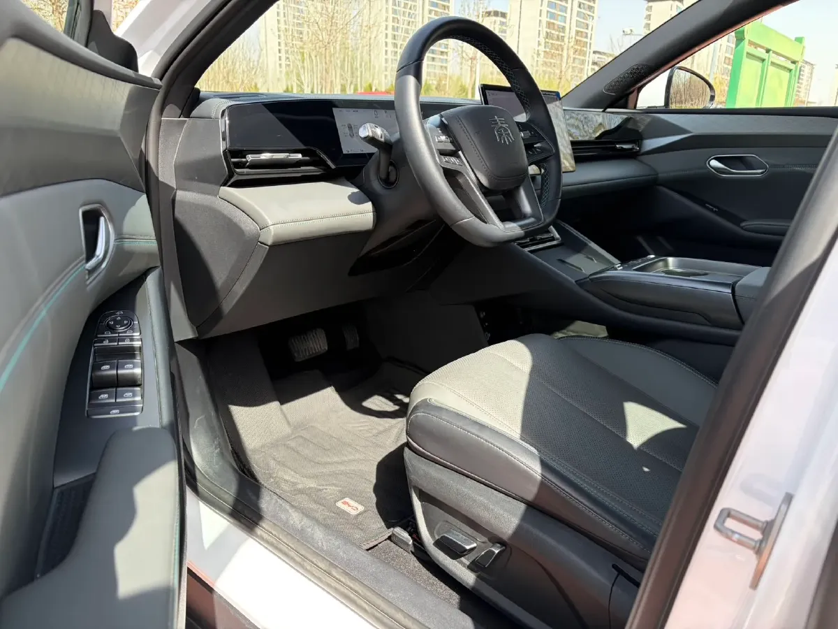 2025 BYD QinL BEV,autocango,china used car exporter,china ev exporter,chinese used car exporter,chinese used ev exporter