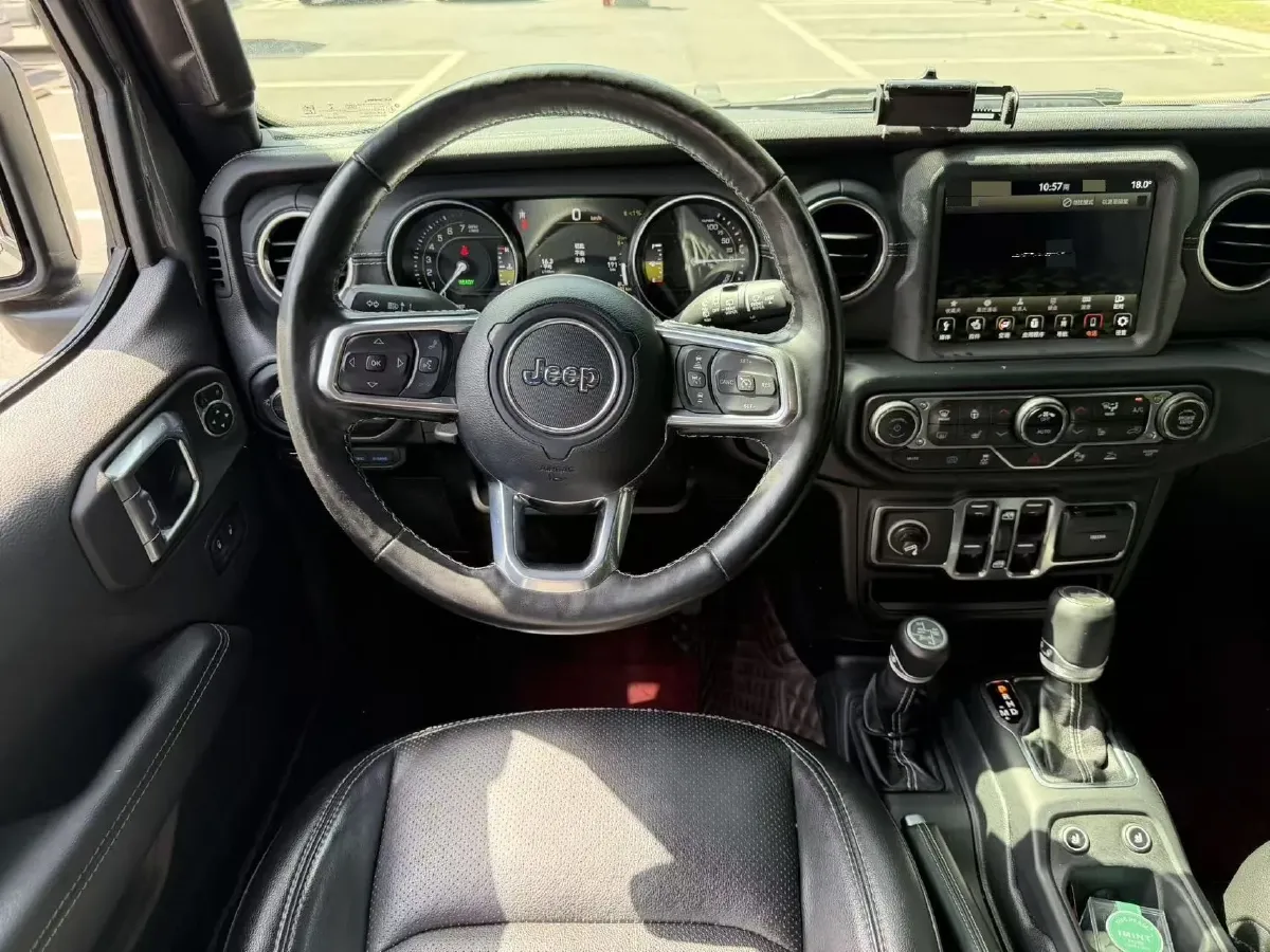 2021 Jeep Wrangler 2.0T 266HP L4 8AT PHEV 17KWH,autocango,china used car exporter,china ev exporter,chinese used car exporter,chinese used ev exporter