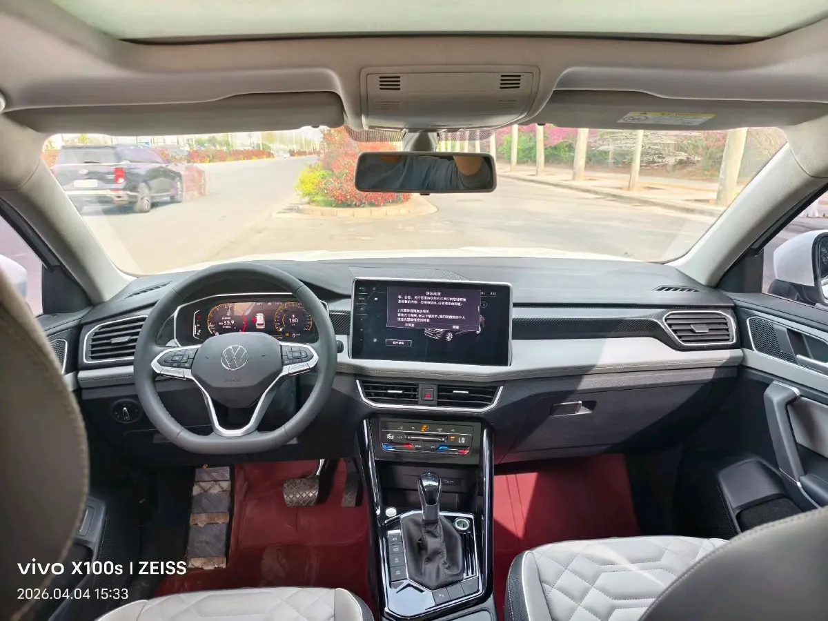 2024 Volkswagen Tayron 2.0T 186HP L4 7DCT,autocango,china used car exporter,china ev exporter,chinese used car exporter,chinese used ev exporter