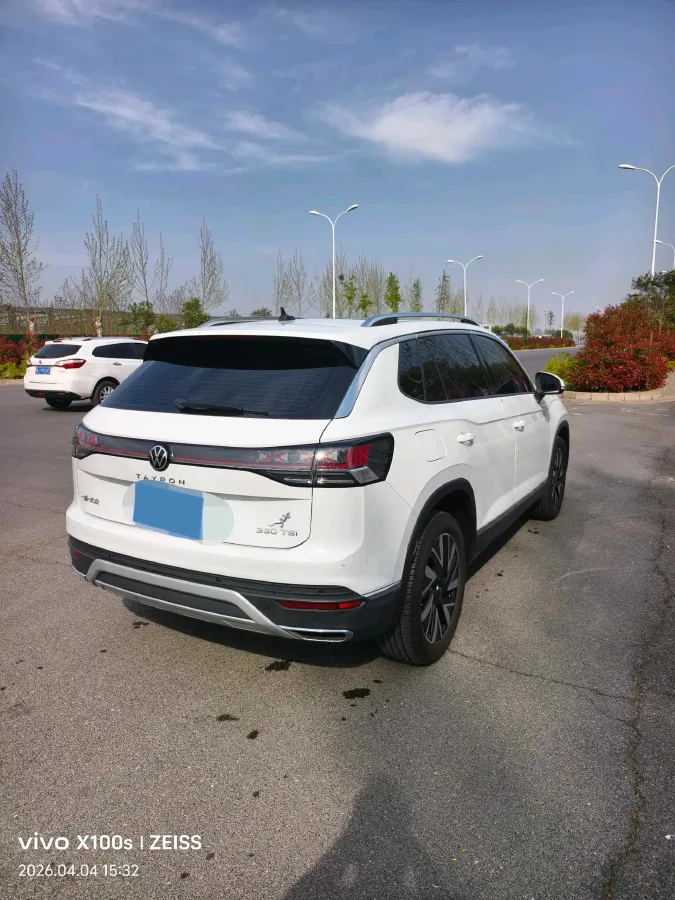 2024 Volkswagen Tayron 2.0T 186HP L4 7DCT,autocango,china used car exporter,china ev exporter,chinese used car exporter,chinese used ev exporter
