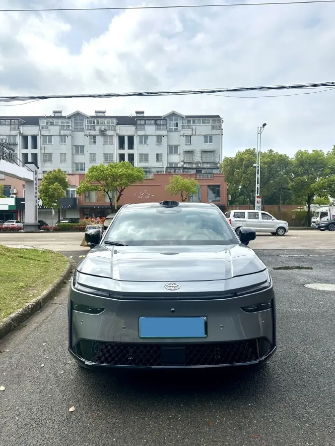 2025 Toyota BZ3X BEV 58.37KWH,autocango,china used car exporter,china ev exporter,chinese used car exporter,chinese used ev exporter