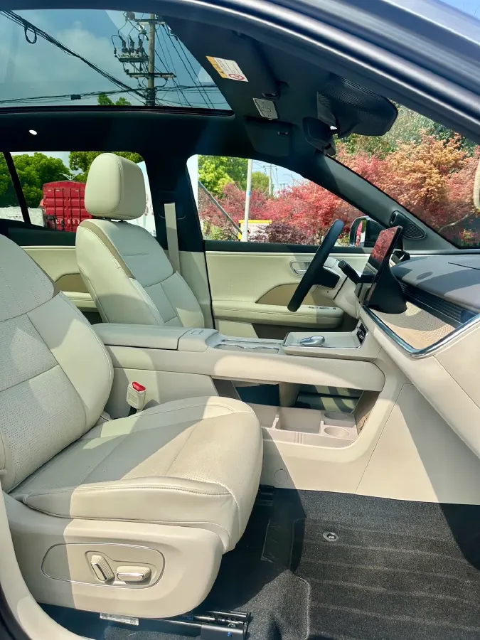 2025 Toyota BZ3X BEV 58.37KWH,autocango,china used car exporter,china ev exporter,chinese used car exporter,chinese used ev exporter