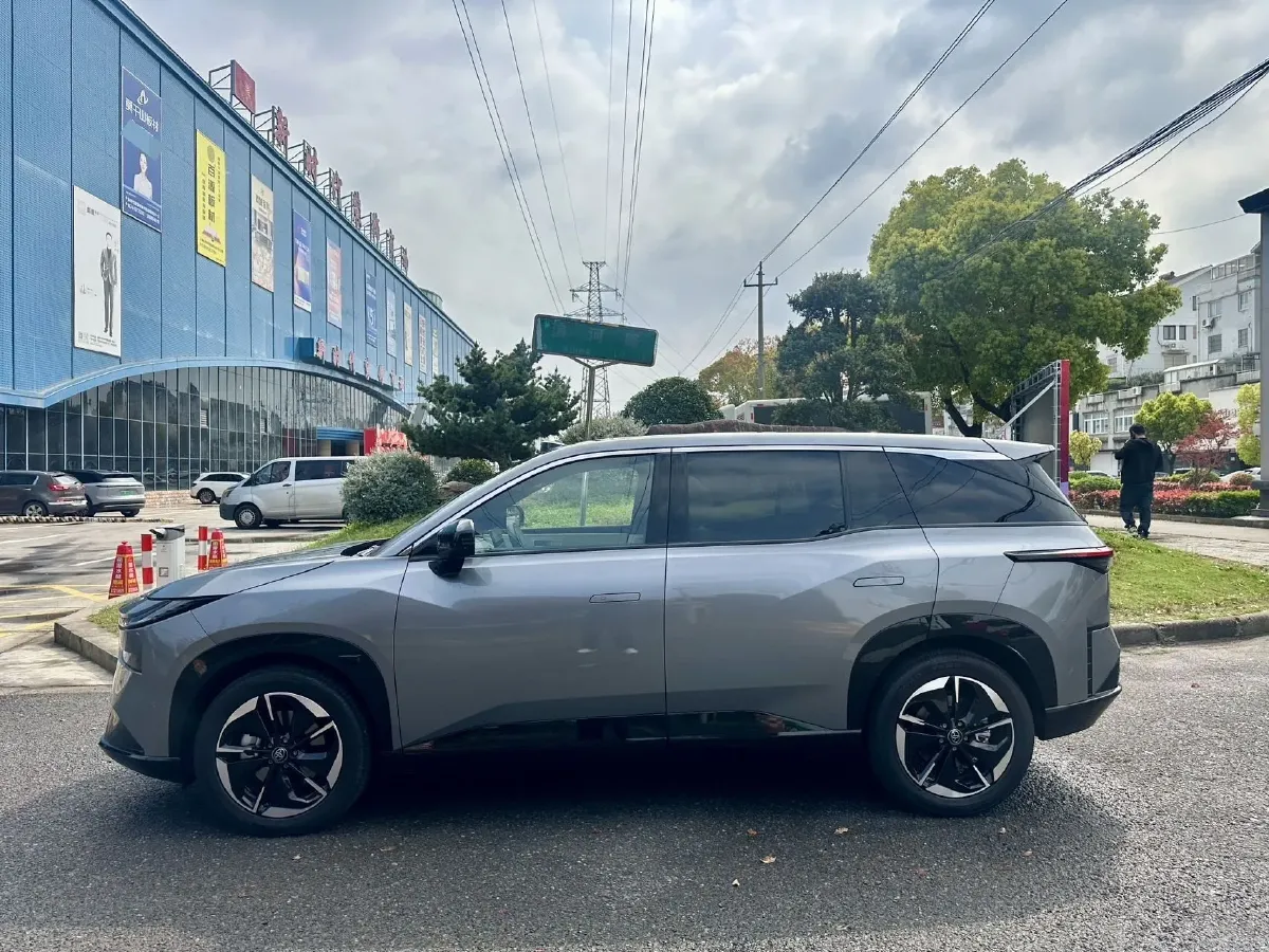 2025 Toyota BZ3X BEV 58.37KWH,autocango,china used car exporter,china ev exporter,chinese used car exporter,chinese used ev exporter