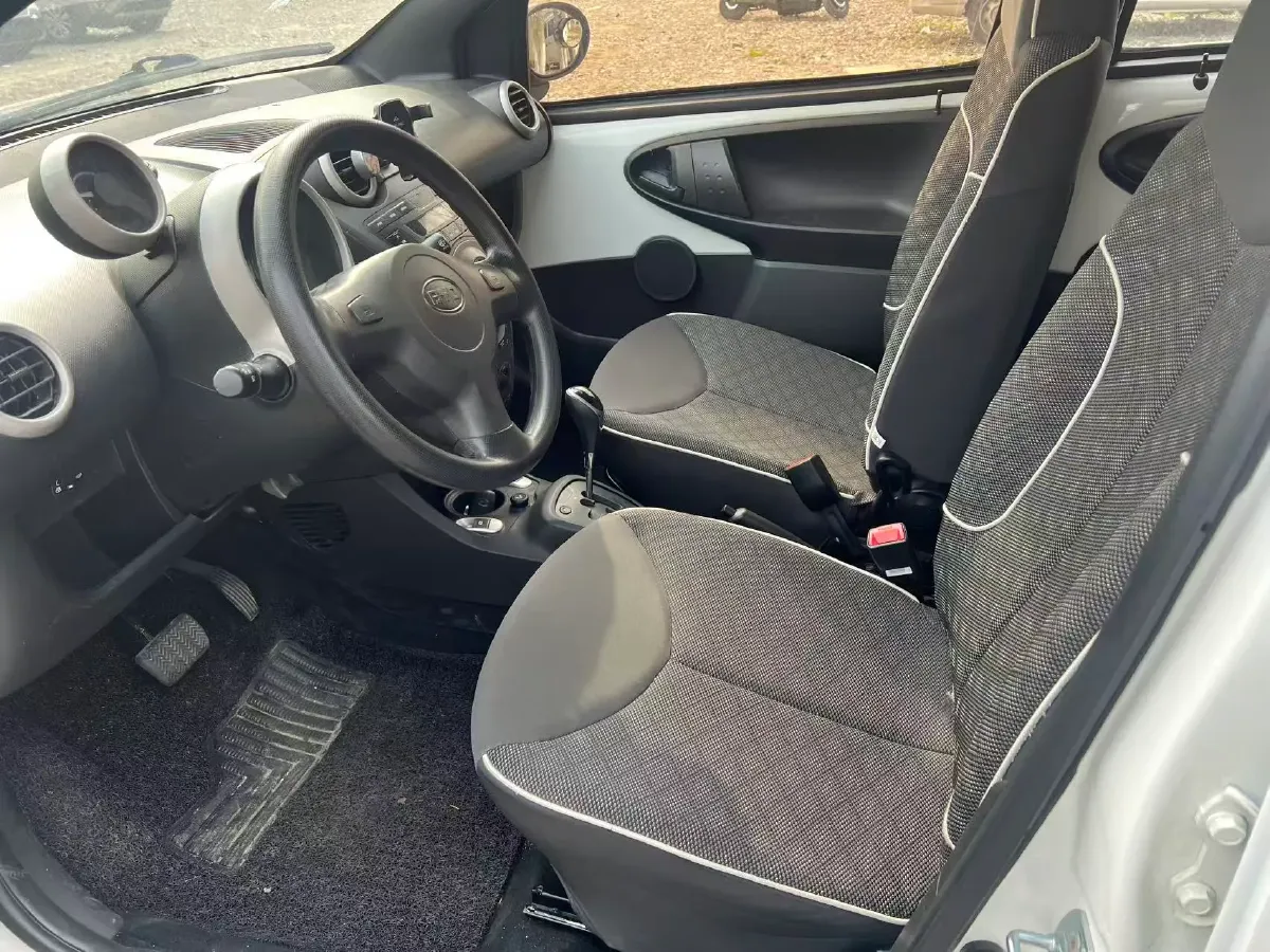 2015 BYD F0 1.0L 68HP L3 5MT,autocango,china used car exporter,china ev exporter,chinese used car exporter,chinese used ev exporter