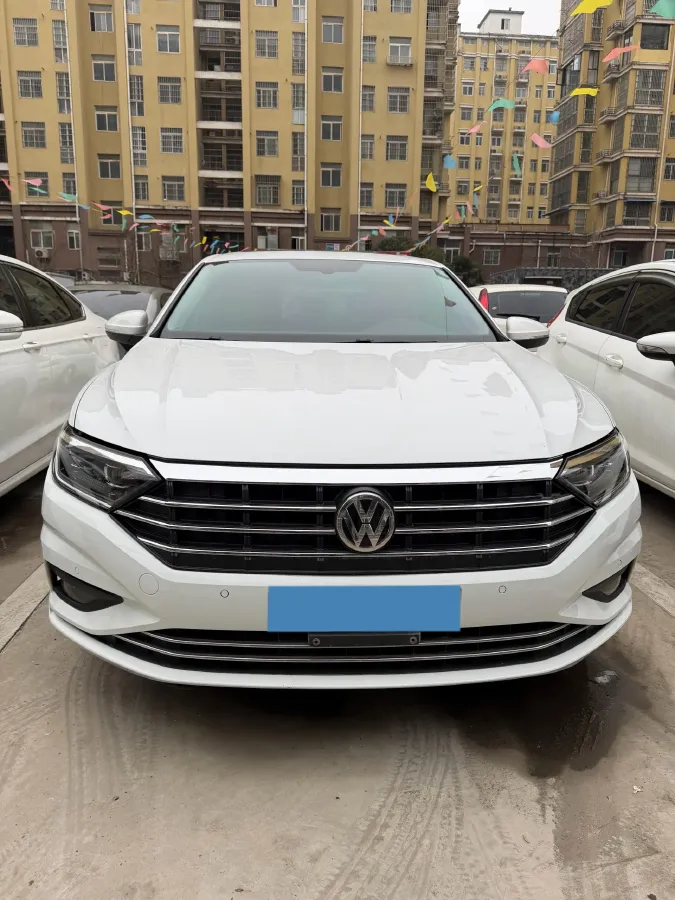 2019 Luxgen Grand 7 MPV 2.0T 188HP L4 6AT,autocango,china used car exporter,china ev exporter,chinese used car exporter,chinese used ev exporter