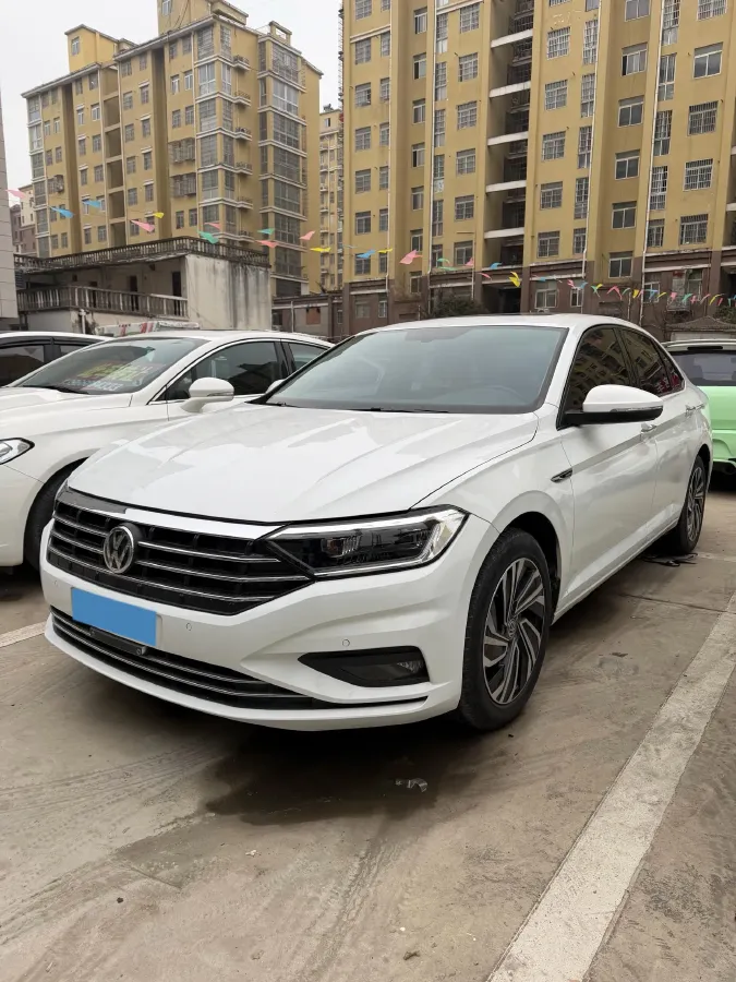 2019 Luxgen Grand 7 MPV 2.0T 188HP L4 6AT,autocango,china used car exporter,china ev exporter,chinese used car exporter,chinese used ev exporter