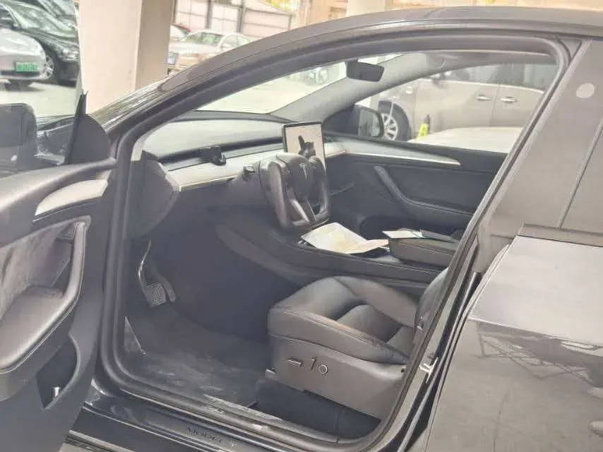 2024 Iveco OuSheng BEV 77.28KWH,autocango,china used car exporter,china ev exporter,chinese used car exporter,chinese used ev exporter