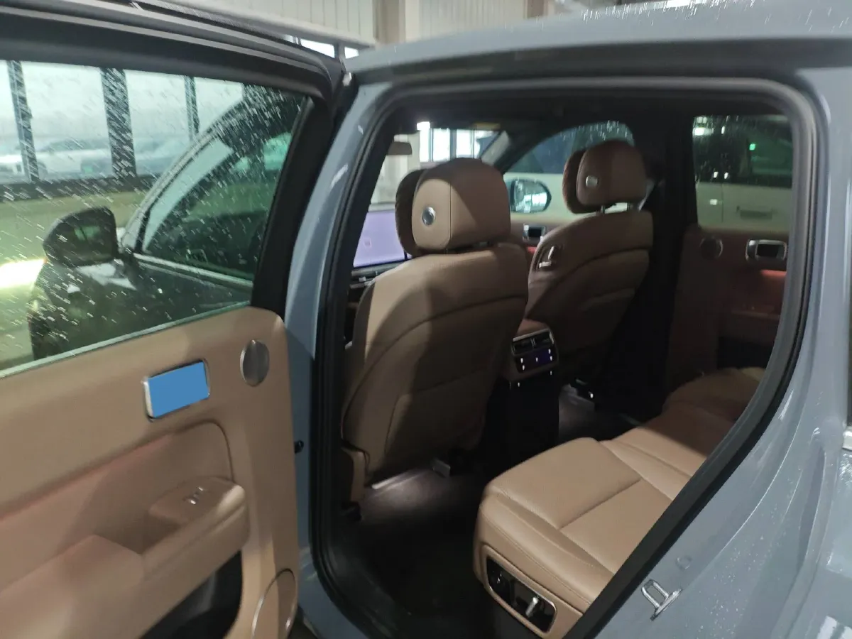 2025 Li L7 Range Extended 154HP REEV,autocango,china used car exporter,china ev exporter,chinese used car exporter,chinese used ev exporter