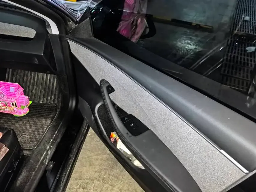 2025 Tesla Model 3 BEV 62.5KWH,autocango,china used car exporter,china ev exporter,chinese used car exporter,chinese used ev exporter