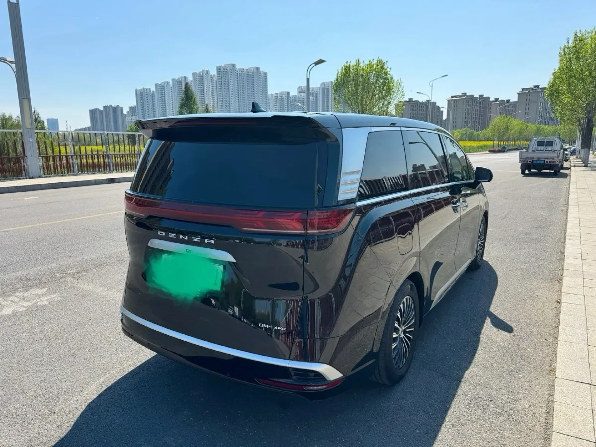 2024 Denza D9 1.5T 139HP L4 E-CVT PHEV 40KWH,autocango,china used car exporter,china ev exporter,chinese used car exporter,chinese used ev exporter