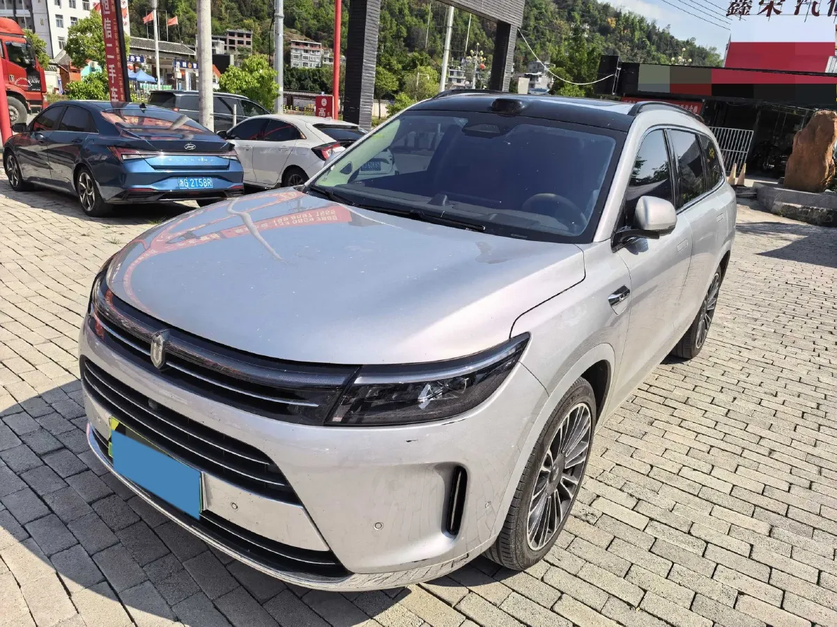 2024 AITO AITO M7 1.5T 152HP L4 REEV 42KWH,autocango,china used car exporter,china ev exporter,chinese used car exporter,chinese used ev exporter
