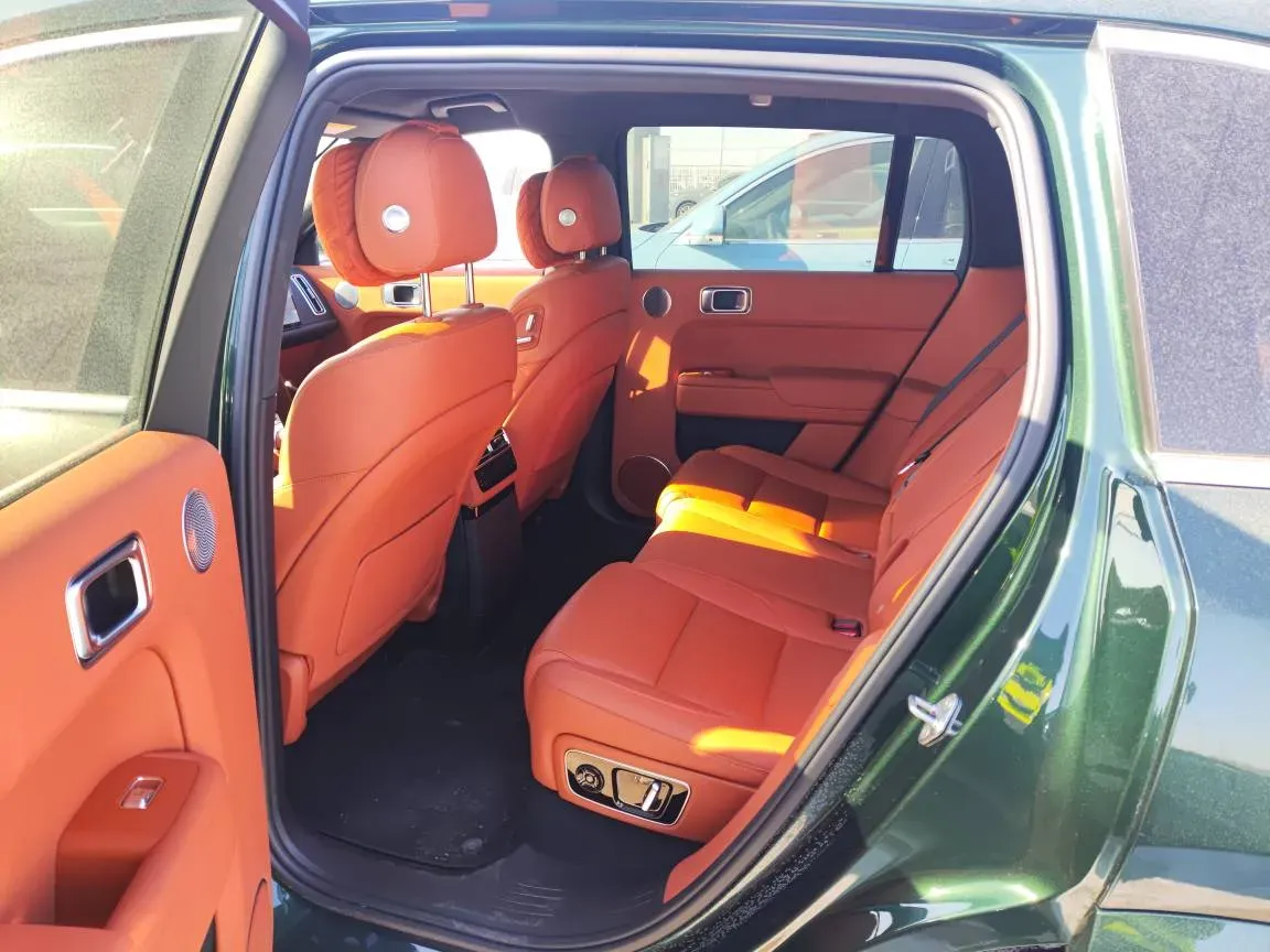 2025 Li L7 Range Extended 154HP REEV,autocango,china used car exporter,china ev exporter,chinese used car exporter,chinese used ev exporter