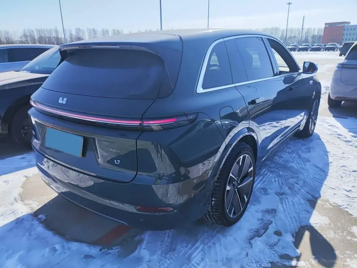 2025 Li L7 Range Extended 154HP REEV,autocango,china used car exporter,china ev exporter,chinese used car exporter,chinese used ev exporter