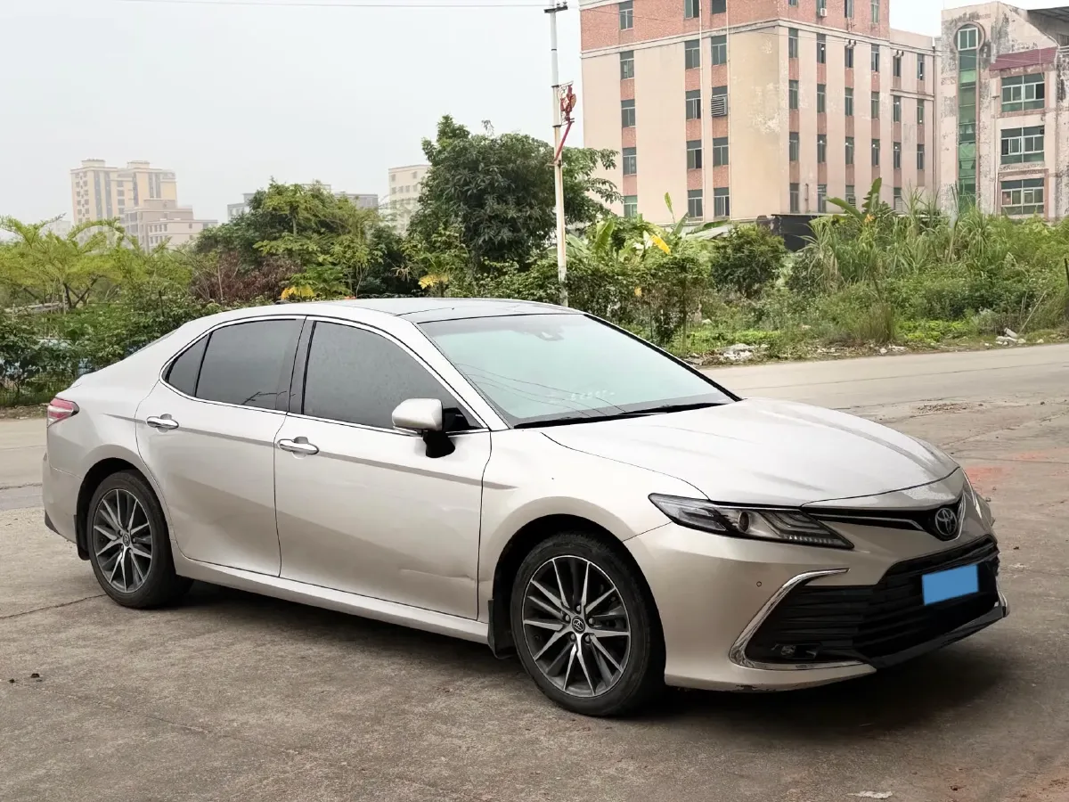 2021 Toyota Camry 2.5L 209HP L4 8AT,autocango,china used car exporter,china ev exporter,chinese used car exporter,chinese used ev exporter