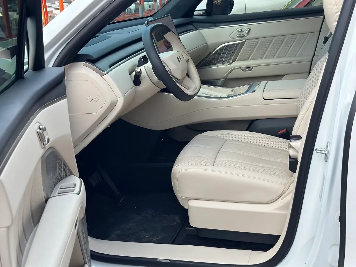 2025 ONVO L90 BEV,autocango,china used car exporter,china ev exporter,chinese used car exporter,chinese used ev exporter