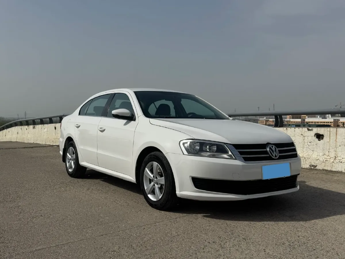 2013 Volkswagen Lavida 1.6L 110HP L4 6AT,autocango,china used car exporter,china ev exporter,chinese used car exporter,chinese used ev exporter