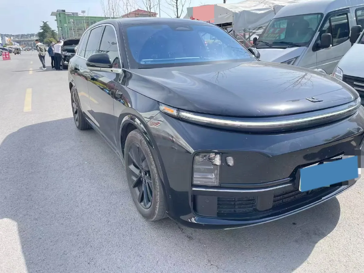 2023 Li L7 Range Extended 154HP REEV 40.9KWH,autocango,china used car exporter,china ev exporter,chinese used car exporter,chinese used ev exporter