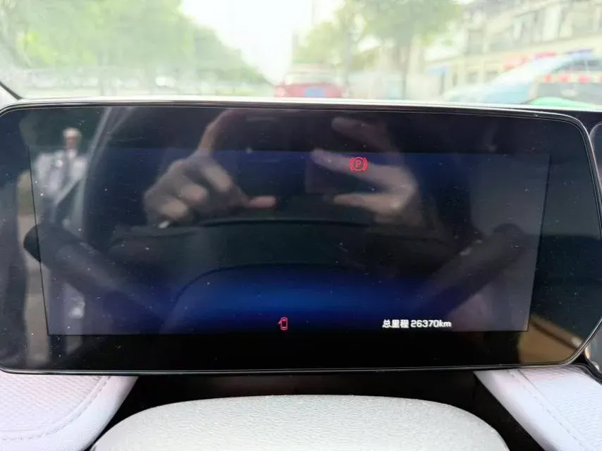 2023 Chevrolet Monza 1.5L 113HP L4 6DCT,autocango,china used car exporter,china ev exporter,chinese used car exporter,chinese used ev exporter