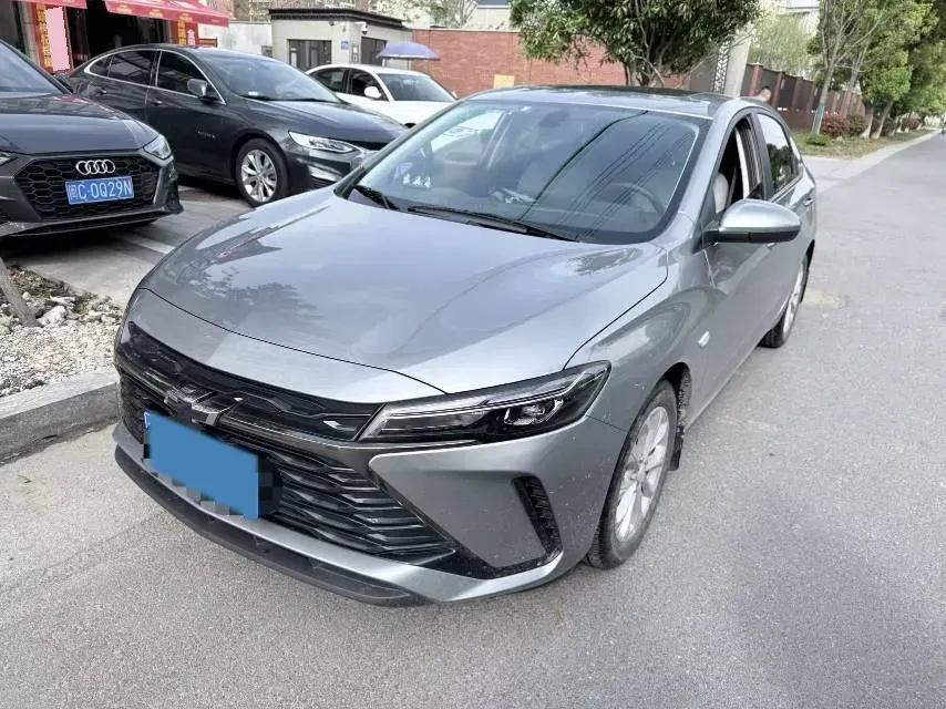 2023 Chevrolet Monza 1.5L 113HP L4 6DCT,autocango,china used car exporter,china ev exporter,chinese used car exporter,chinese used ev exporter