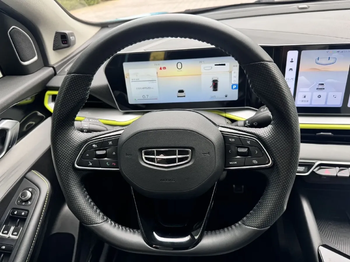 2022 Geely Coolray 1.5T 181HP L4 7DCT,autocango,china used car exporter,china ev exporter,chinese used car exporter,chinese used ev exporter