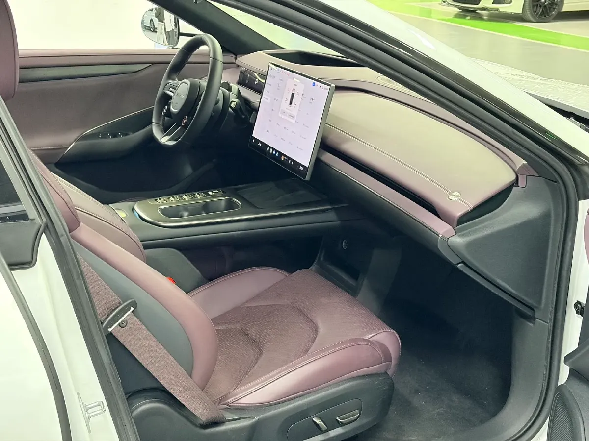 2024 MI SU7 BEV 101KWH,autocango,china used car exporter,china ev exporter,chinese used car exporter,chinese used ev exporter