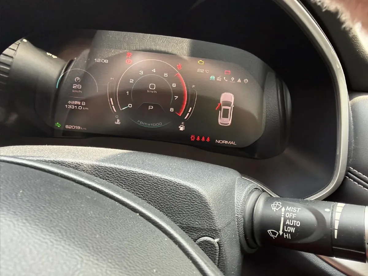 2020 WEY VV6 2.0T 227HP L4 7DCT,autocango,china used car exporter,china ev exporter,chinese used car exporter,chinese used ev exporter