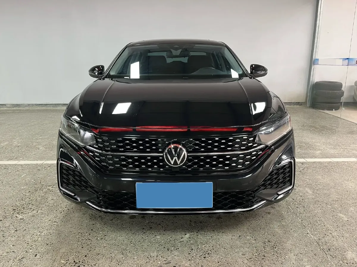 2022 Xpeng P7 BEV 60.2KWH,autocango,china used car exporter,china ev exporter,chinese used car exporter,chinese used ev exporter