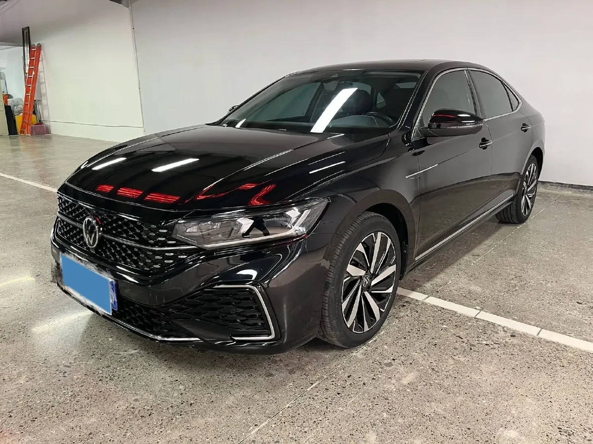 2022 Xpeng P7 BEV 60.2KWH,autocango,china used car exporter,china ev exporter,chinese used car exporter,chinese used ev exporter