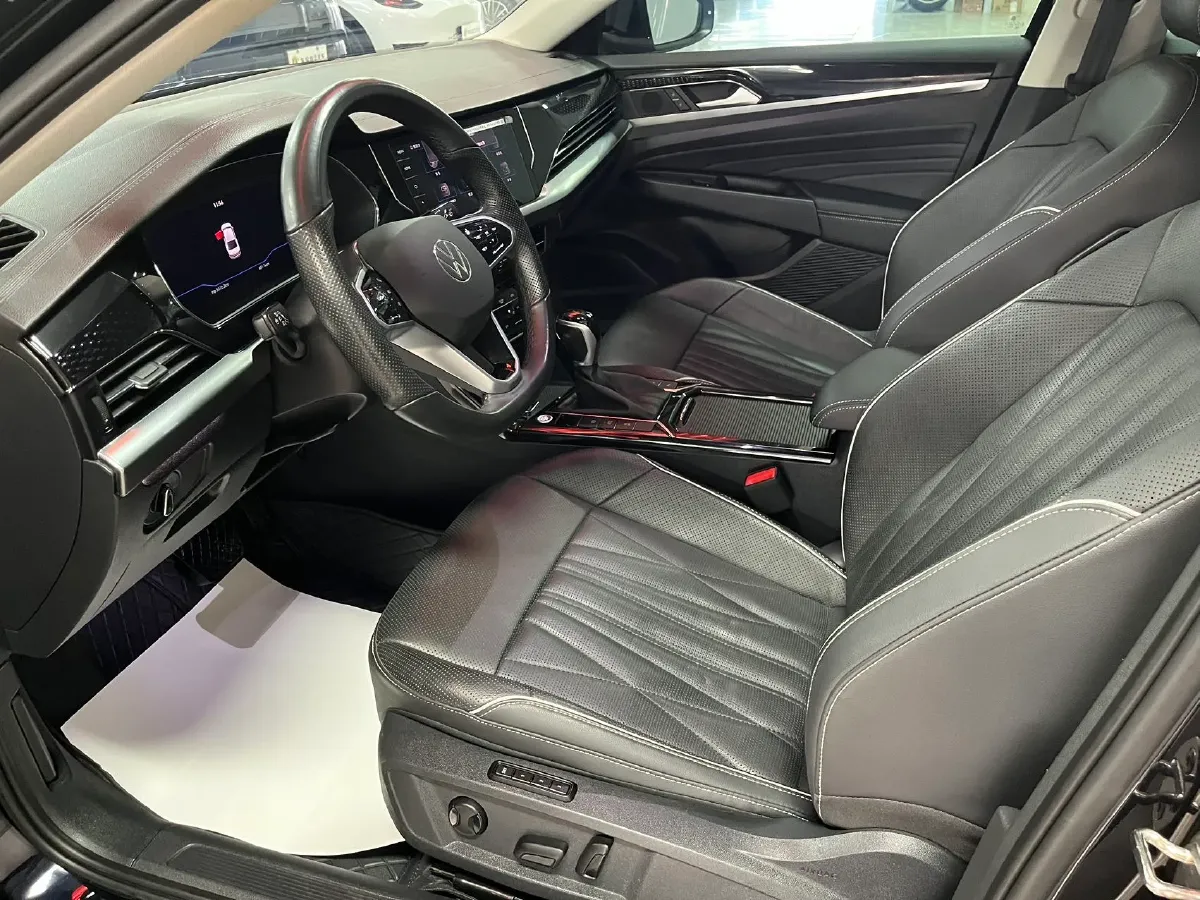 2022 Xpeng P7 BEV 60.2KWH,autocango,china used car exporter,china ev exporter,chinese used car exporter,chinese used ev exporter