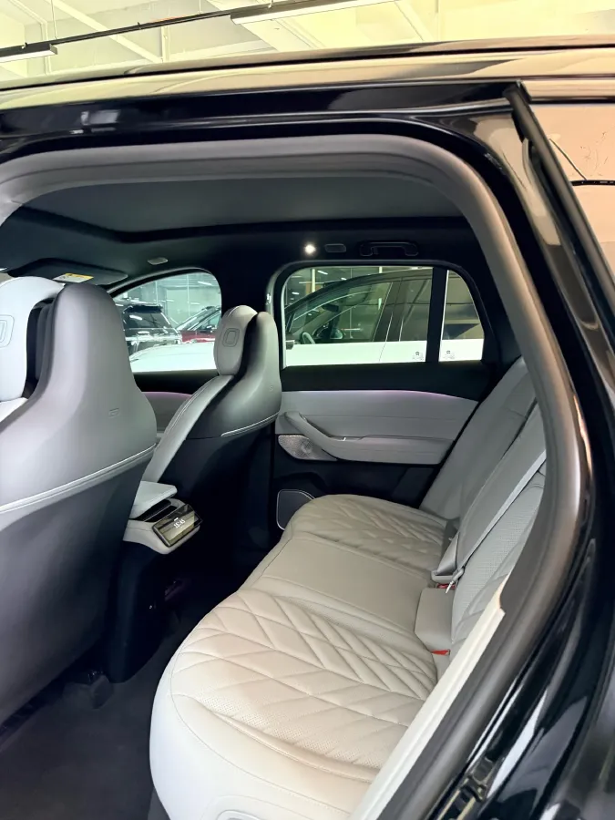 2025 NIO ES6 BEV,autocango,china used car exporter,china ev exporter,chinese used car exporter,chinese used ev exporter