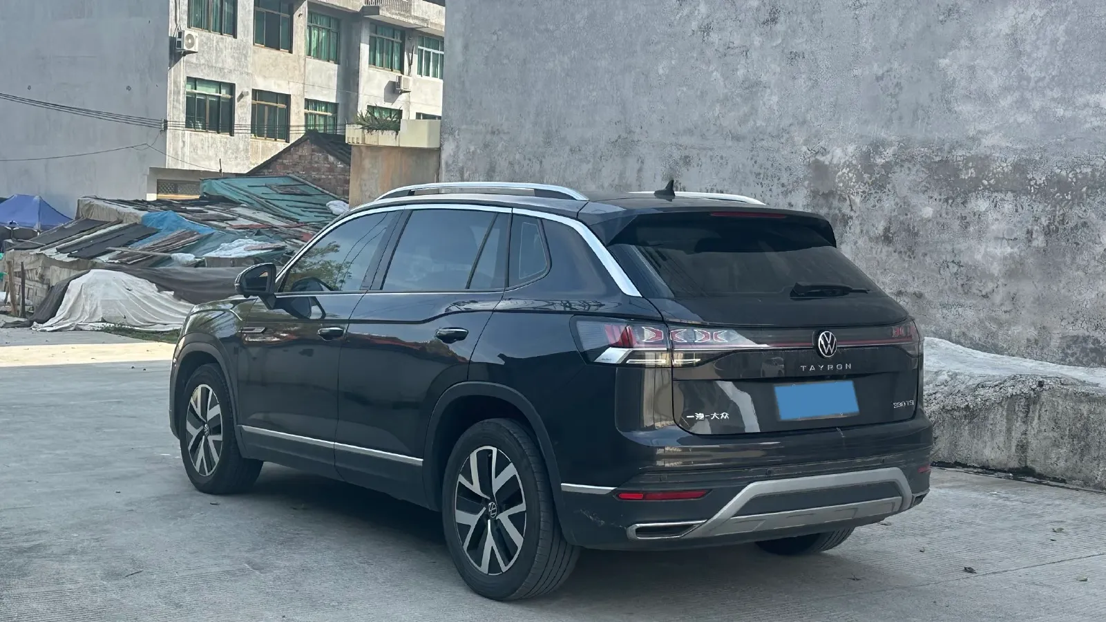 2023 Volkswagen Tayron 2.0T 186HP L4 7DCT,autocango,china used car exporter,china ev exporter,chinese used car exporter,chinese used ev exporter
