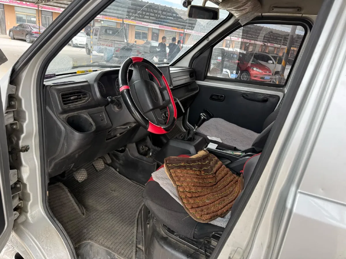 2022 DongFeng Forthing LingZhi 2.0L 133HP L4 6MT,autocango,china used car exporter,china ev exporter,chinese used car exporter,chinese used ev exporter