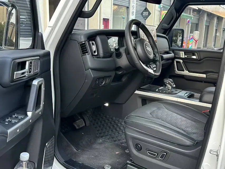 2024 212 212 T01 2.0T 252HP L4 8AT,autocango,china used car exporter,china ev exporter,chinese used car exporter,chinese used ev exporter