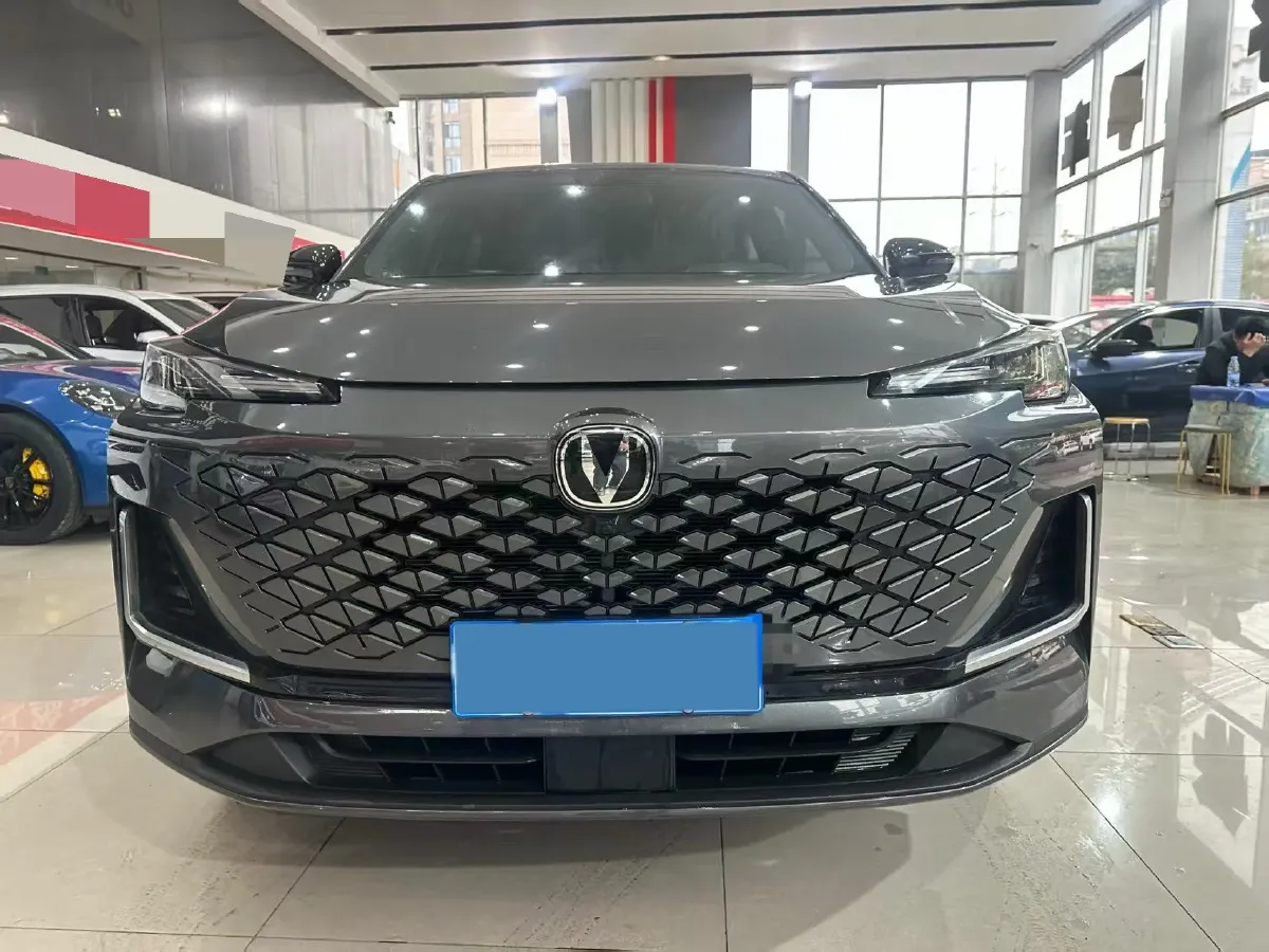 2023 ChangAn CS55 Plus 1.5T 188HP L4 7DCT,autocango,china used car exporter,china ev exporter,chinese used car exporter,chinese used ev exporter
