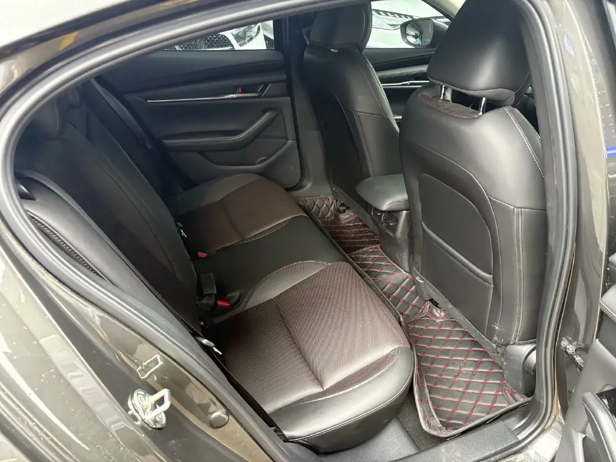 2023 Mazda 3 Axela 2.0L 158HP L4 6AT,autocango,china used car exporter,china ev exporter,chinese used car exporter,chinese used ev exporter