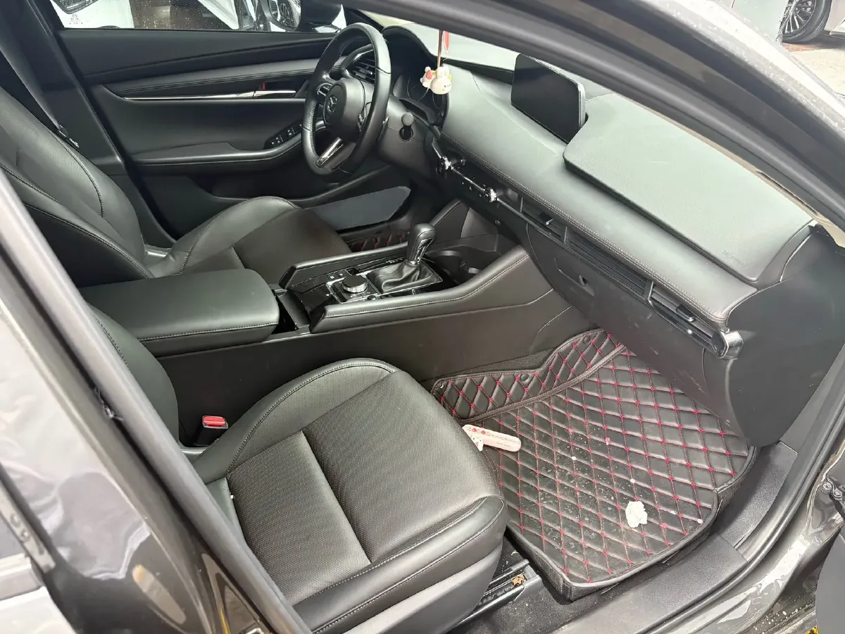 2023 Mazda 3 Axela 2.0L 158HP L4 6AT,autocango,china used car exporter,china ev exporter,chinese used car exporter,chinese used ev exporter