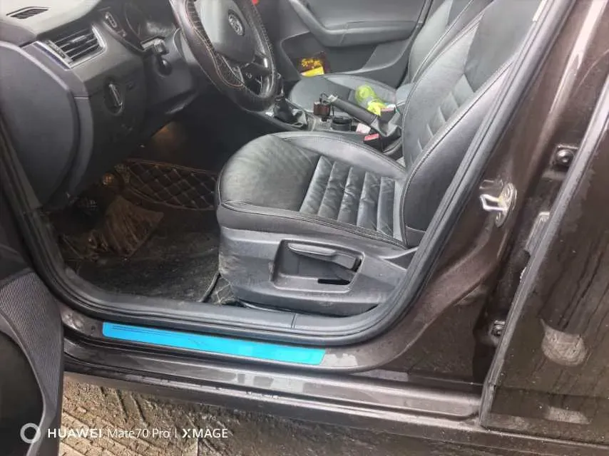 2017 Skoda Octavia 1.6L 110HP L4 5MT,autocango,china used car exporter,china ev exporter,chinese used car exporter,chinese used ev exporter