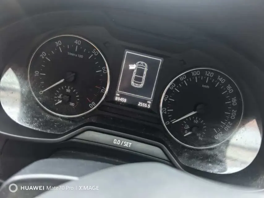 2017 Skoda Octavia 1.6L 110HP L4 5MT,autocango,china used car exporter,china ev exporter,chinese used car exporter,chinese used ev exporter