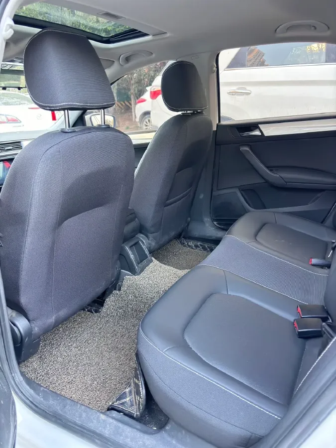 2020 Skoda Rapid 1.5L 112HP L4 6AT,autocango,china used car exporter,china ev exporter,chinese used car exporter,chinese used ev exporter