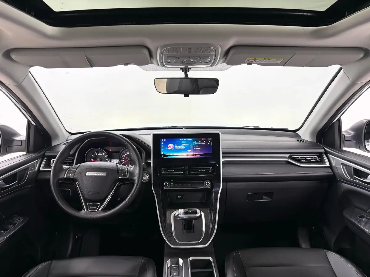 2023 Haval M6 1.5T 150HP L4 7DCT,autocango,china used car exporter,china ev exporter,chinese used car exporter,chinese used ev exporter