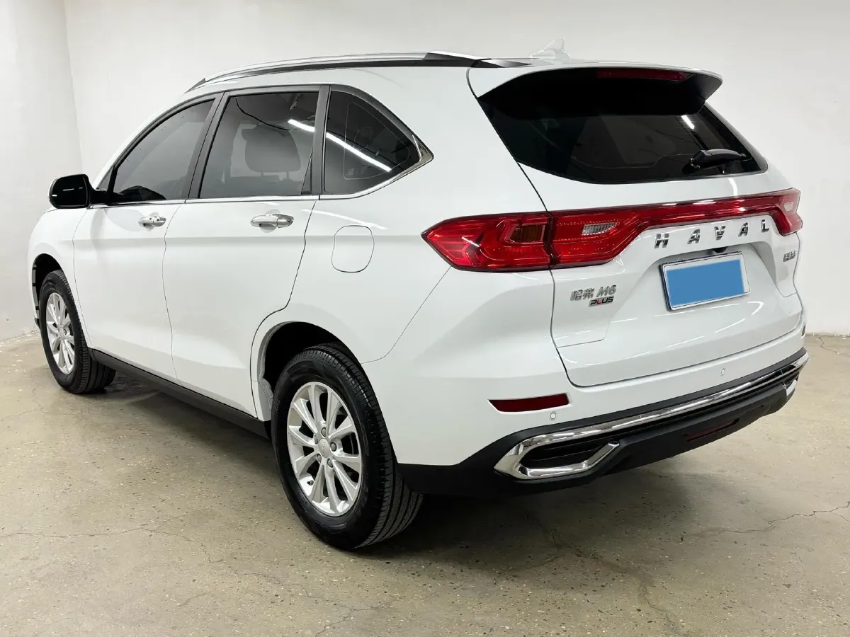 2023 Haval M6 1.5T 150HP L4 7DCT,autocango,china used car exporter,china ev exporter,chinese used car exporter,chinese used ev exporter