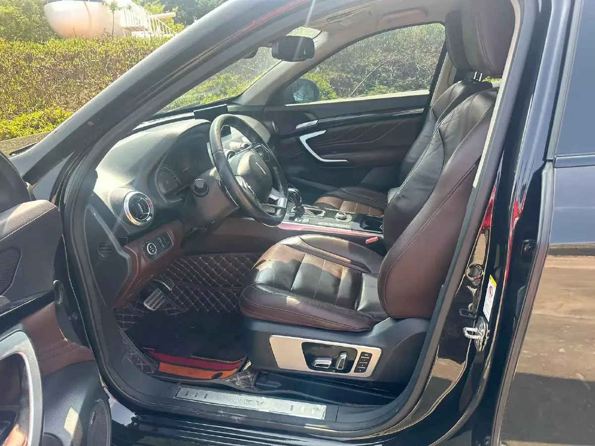 2017 WEY VV7 2.0T 234HP L4 7DCT,autocango,china used car exporter,china ev exporter,chinese used car exporter,chinese used ev exporter