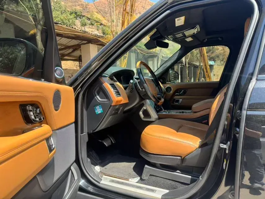 2019 Land Rover Range Rover 3.0T 381HP V6 8AT,autocango,china used car exporter,china ev exporter,chinese used car exporter,chinese used ev exporter
