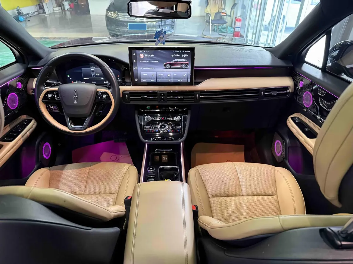 2021 Lincoln Corsair 2.0T 245HP L4 8AT,autocango,china used car exporter,china ev exporter,chinese used car exporter,chinese used ev exporter