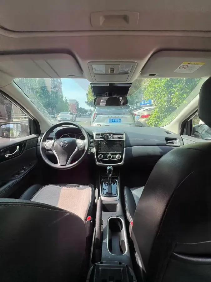 2020 Nissan Tiida 1.6L 126HP L4 CVT,autocango,china used car exporter,china ev exporter,chinese used car exporter,chinese used ev exporter