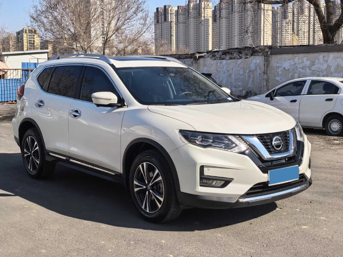 2021 Nissan X-Trail 2.5L 181HP L4 CVT,autocango,china used car exporter,china ev exporter,chinese used car exporter,chinese used ev exporter