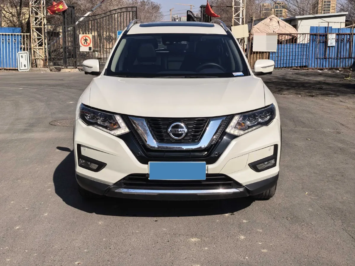2021 Nissan X-Trail 2.5L 181HP L4 CVT,autocango,china used car exporter,china ev exporter,chinese used car exporter,chinese used ev exporter
