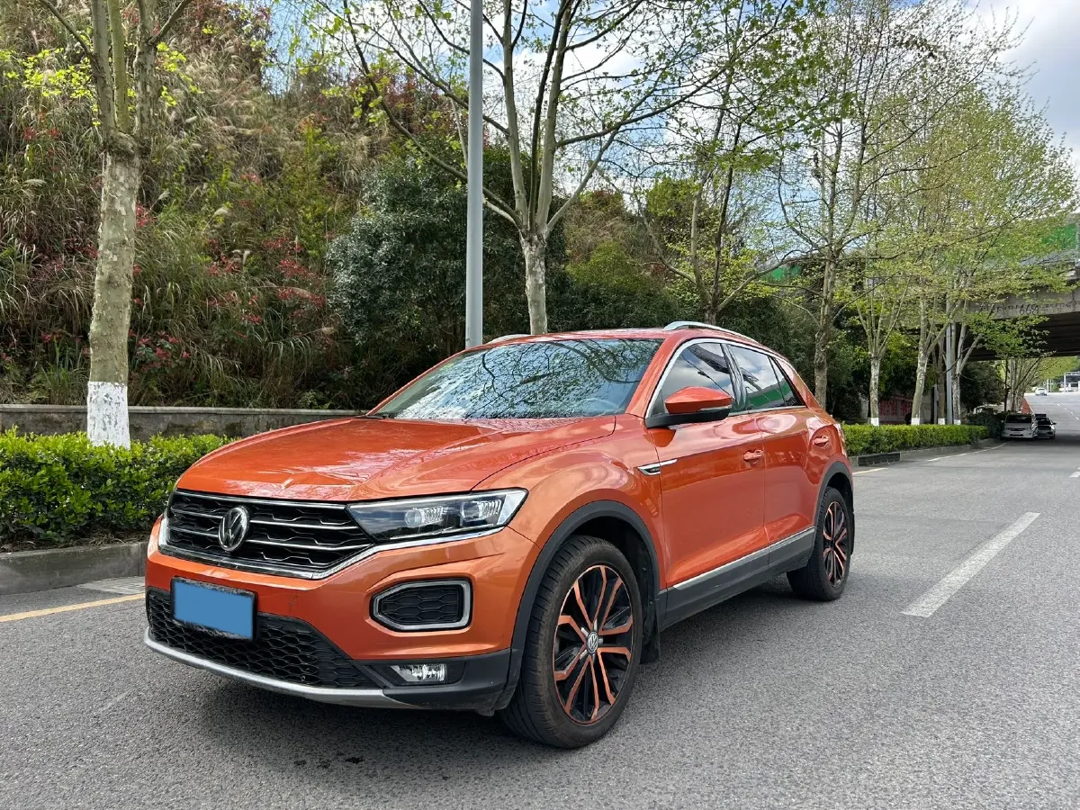 2018 Volkswagen Touran 1.4T 150HP L4 7DCT,autocango,china used car exporter,china ev exporter,chinese used car exporter,chinese used ev exporter